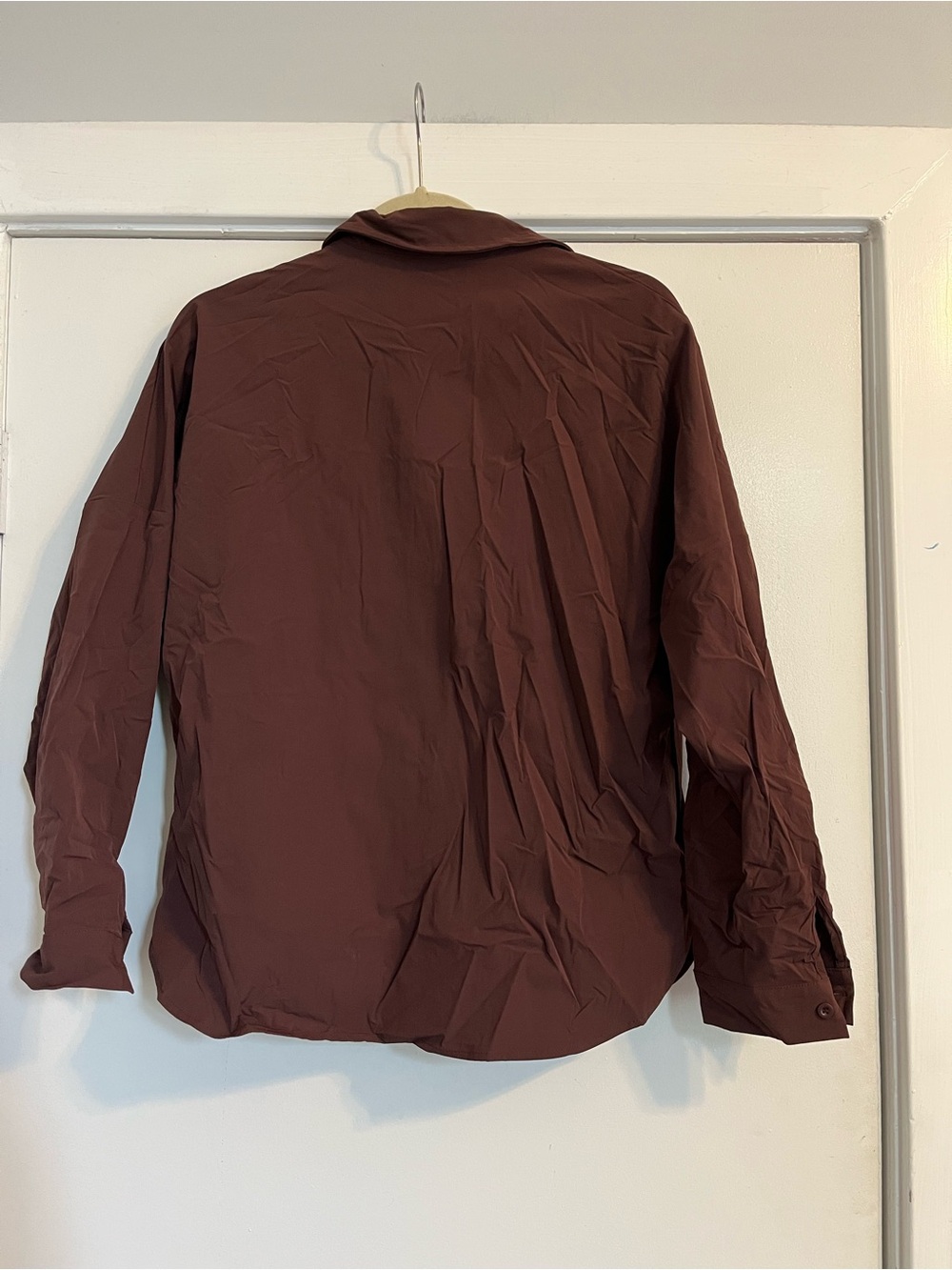 Aleeza Button-Up Nylon Shirt Dark Brown embossed logo medium - Picture 6 of 6